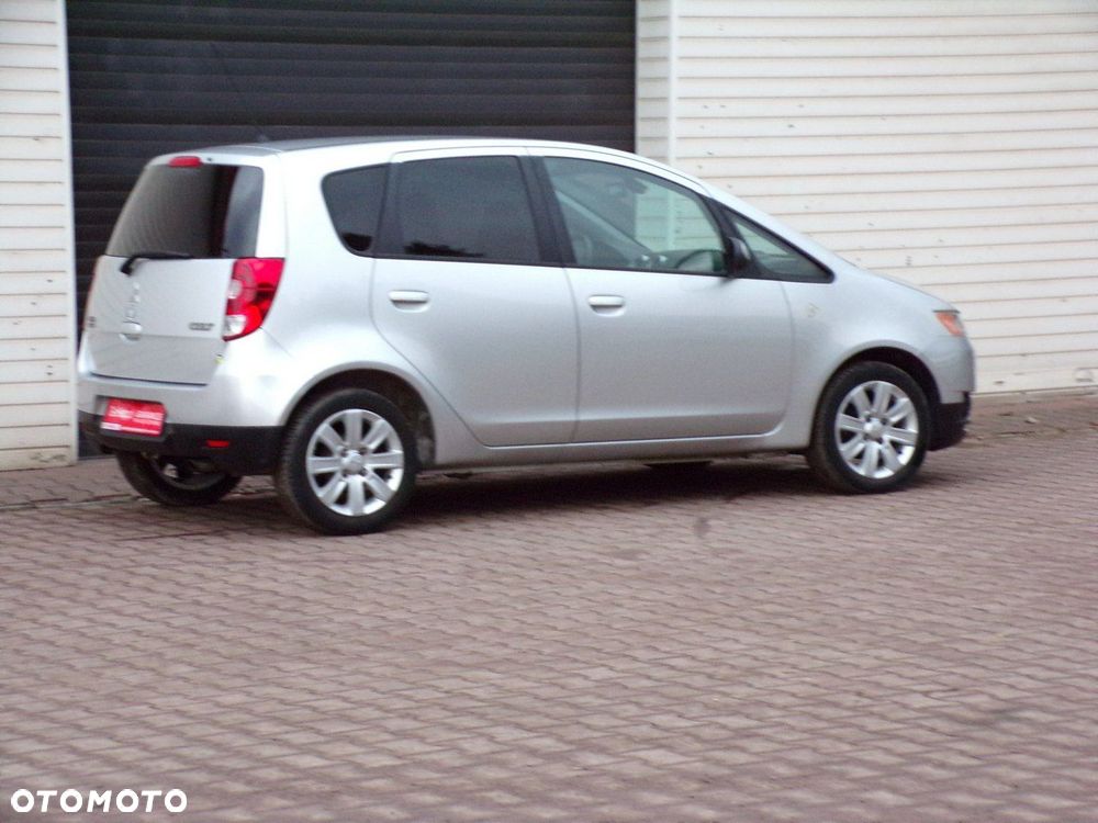 Mitsubishi Colt - 11