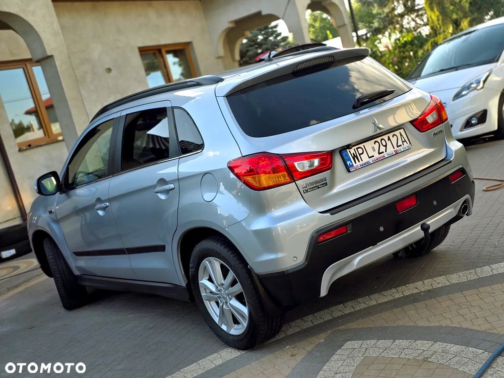 Mitsubishi ASX - 5