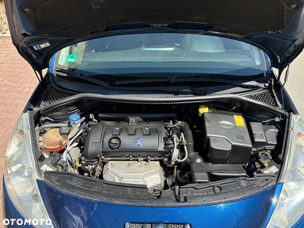 Peugeot 207 1.4 Trendy - 12