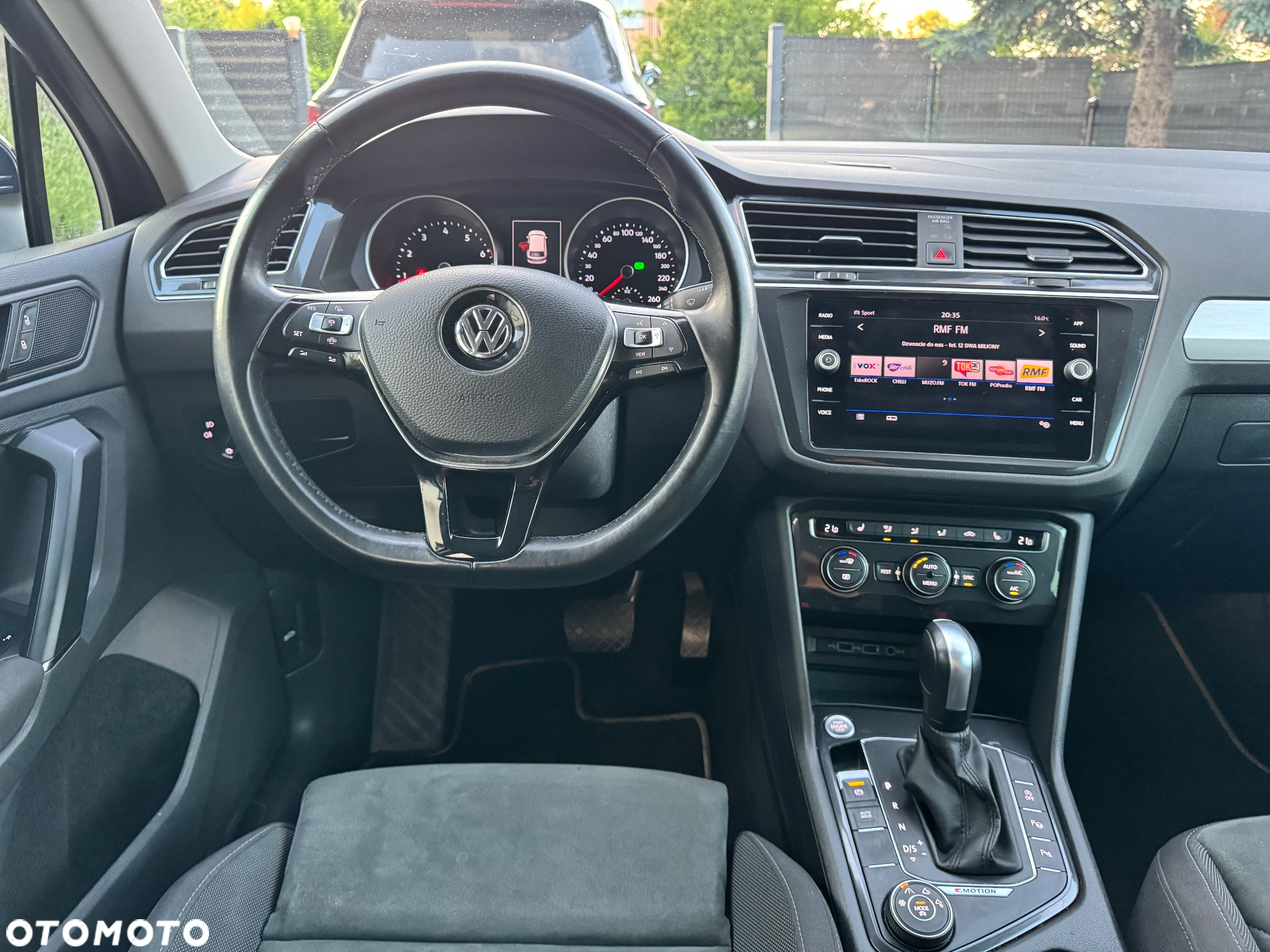 Volkswagen Tiguan 2.0 TSI 4Mot Life DSG - 29