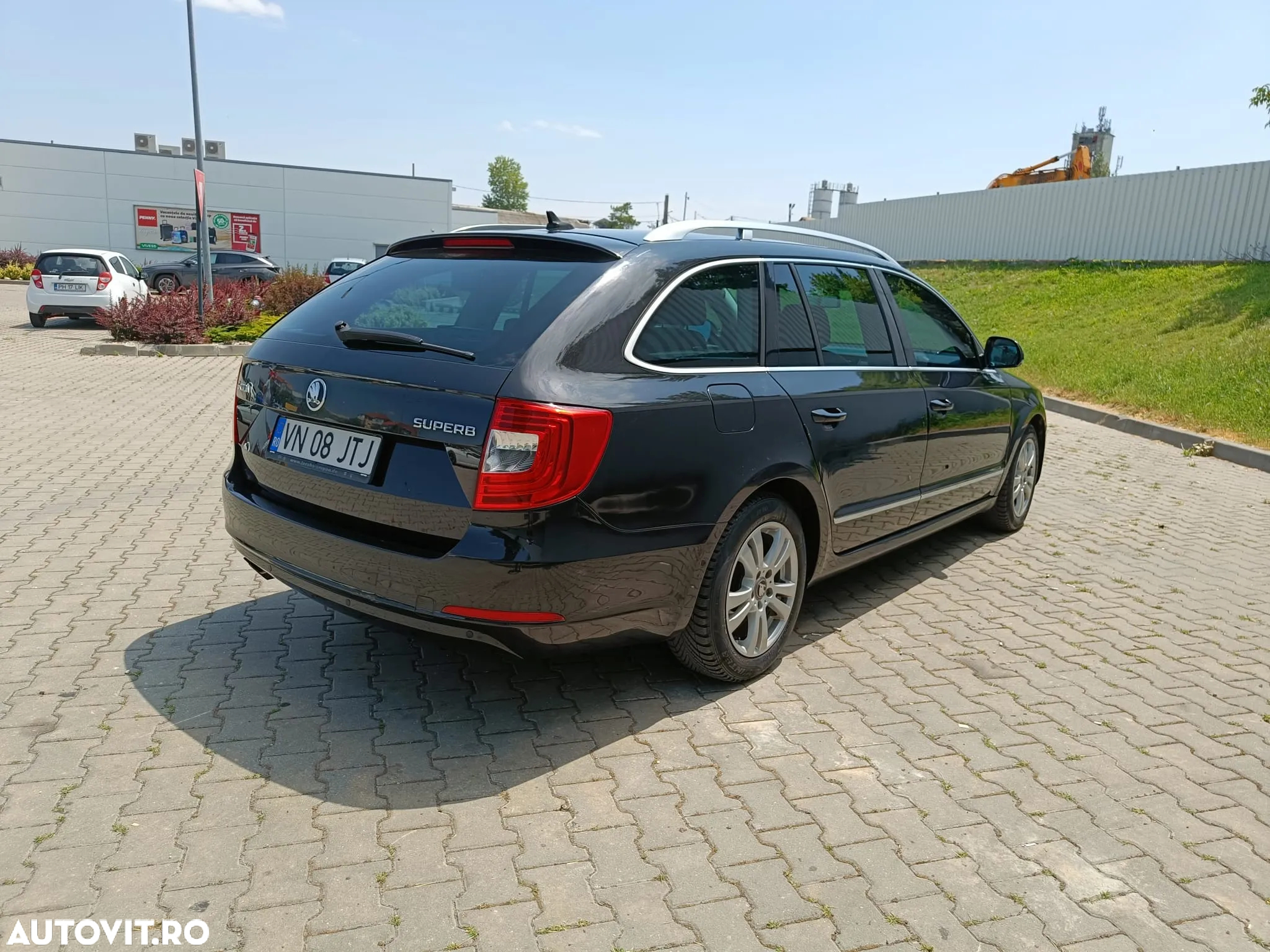 Skoda Superb 2.0 TDI DSG Elegance - 5