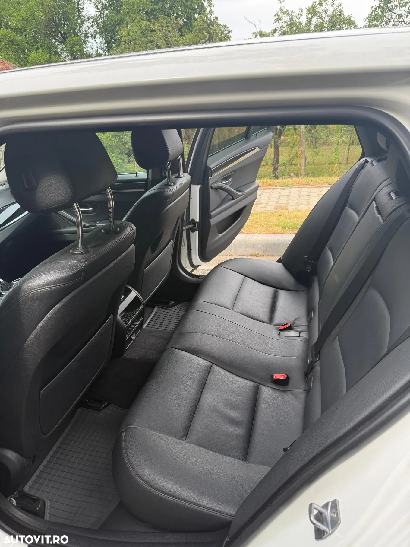 BMW Seria 5 520d Touring Aut. - 12