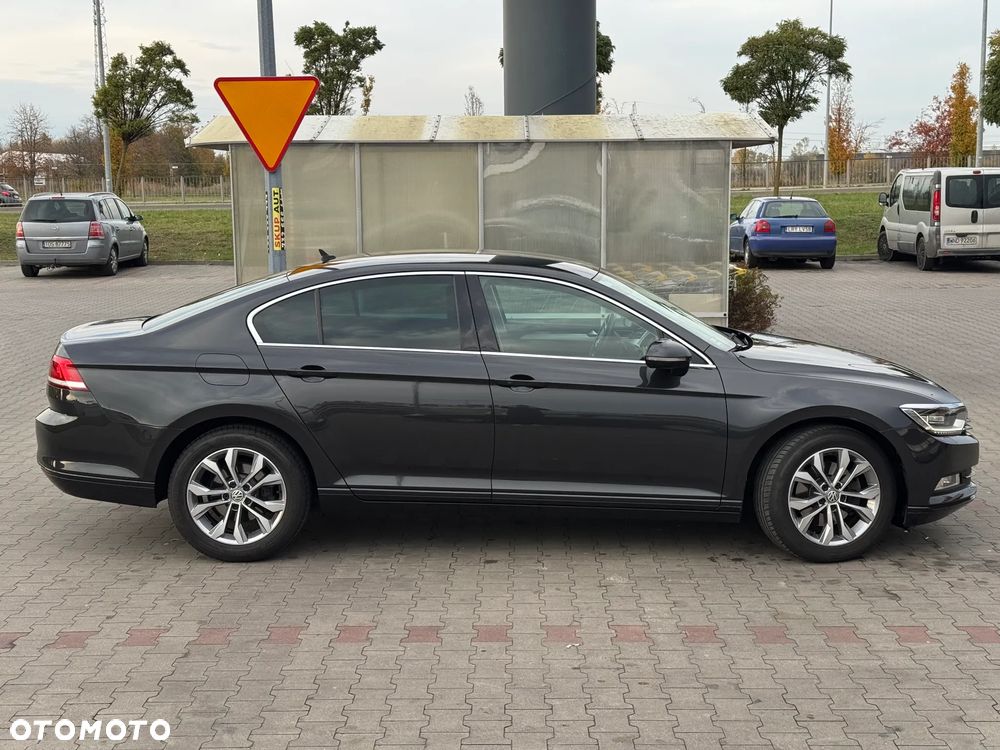 Volkswagen Passat 1.8 TSI BMT Comfortline - 4