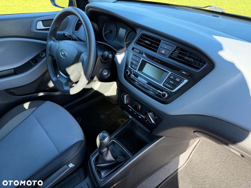 Hyundai i20 1.2 Classic - 35