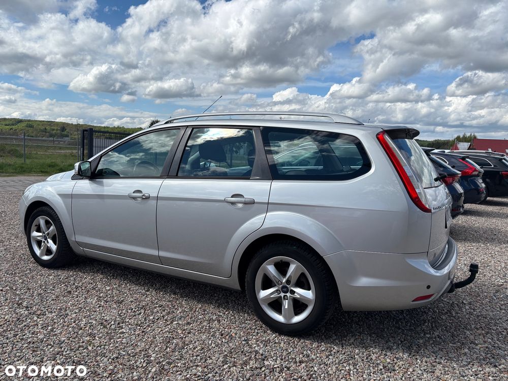 Ford Focus 1.6 16V Style+ - 14