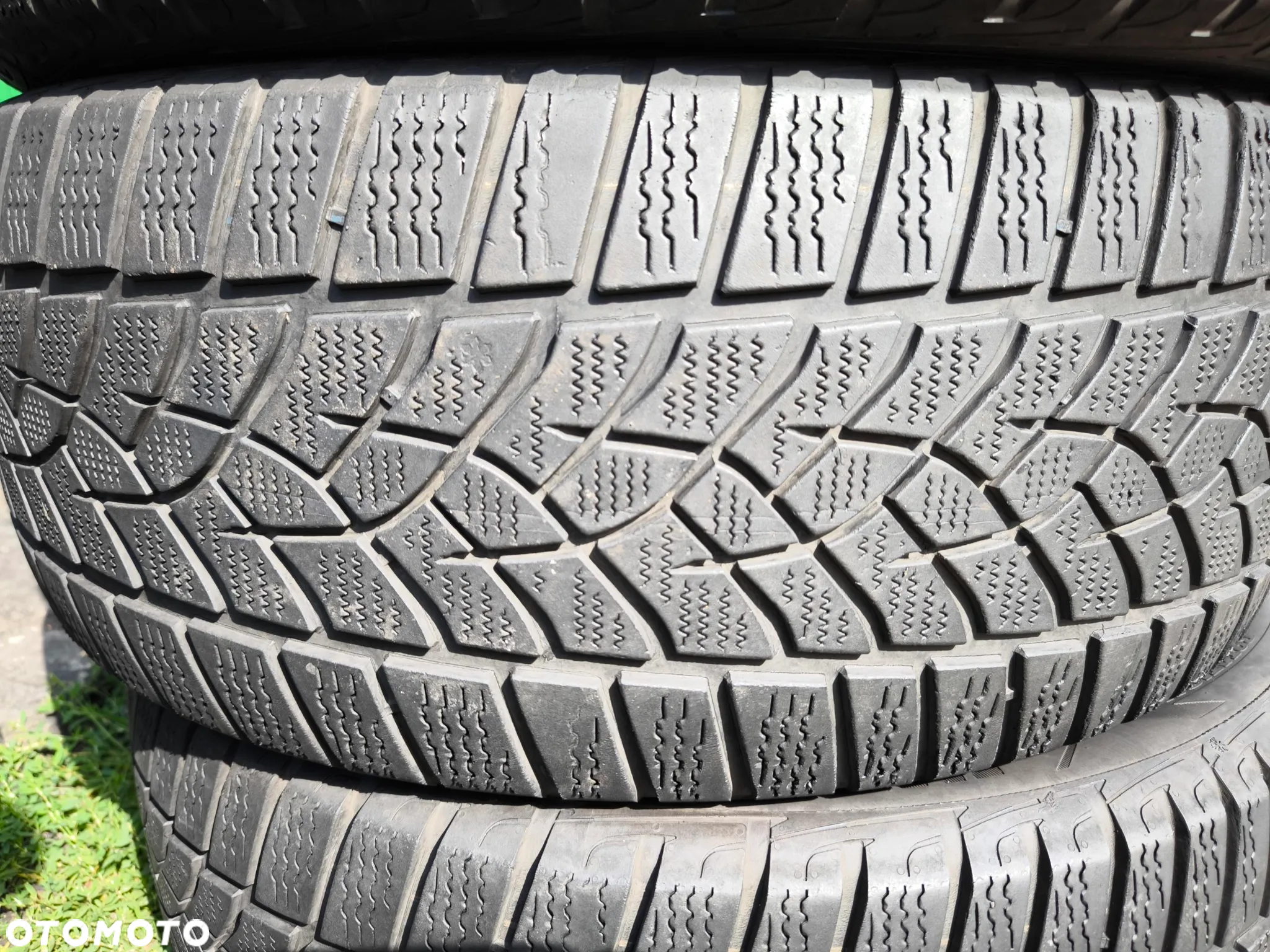 4 sztuki Opony ZIMOWE 235 50 19 GOODYEAR Ultra Grip SUV ŁADNE- 6mm Montaż Gratis! - 4