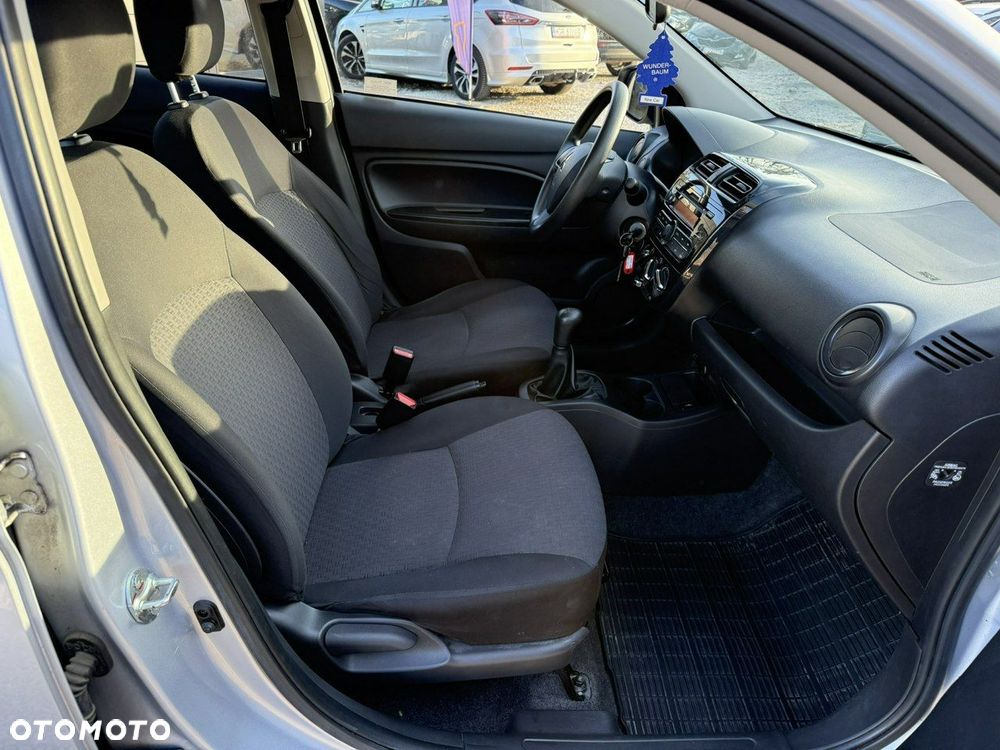 Mitsubishi Space Star - 15