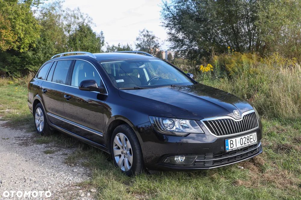 Skoda Superb 2.0 TDI 4x4 Elegance DSG - 1
