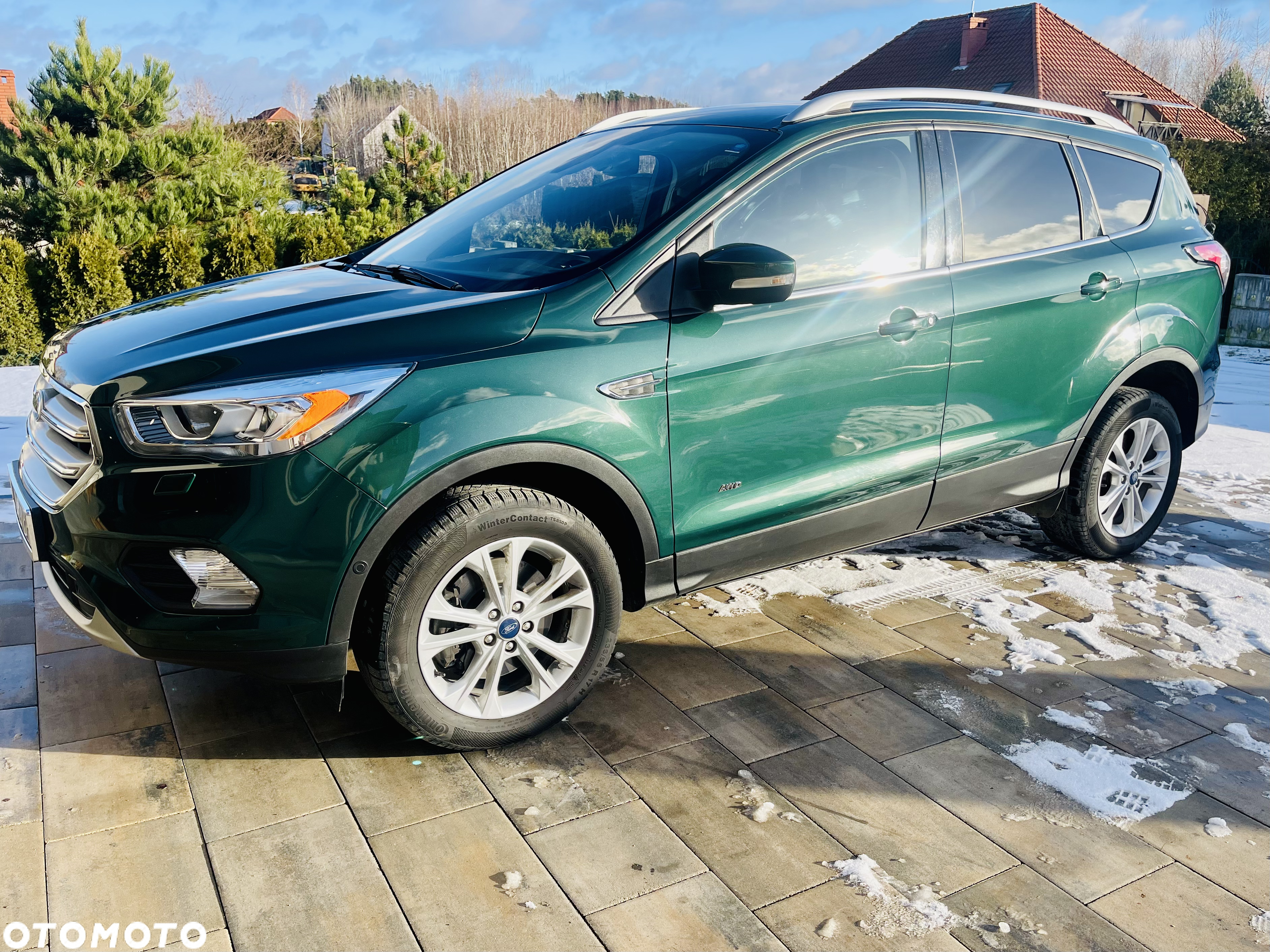 Ford Kuga 1.5 EcoBoost 4x4 Business Edition - 4