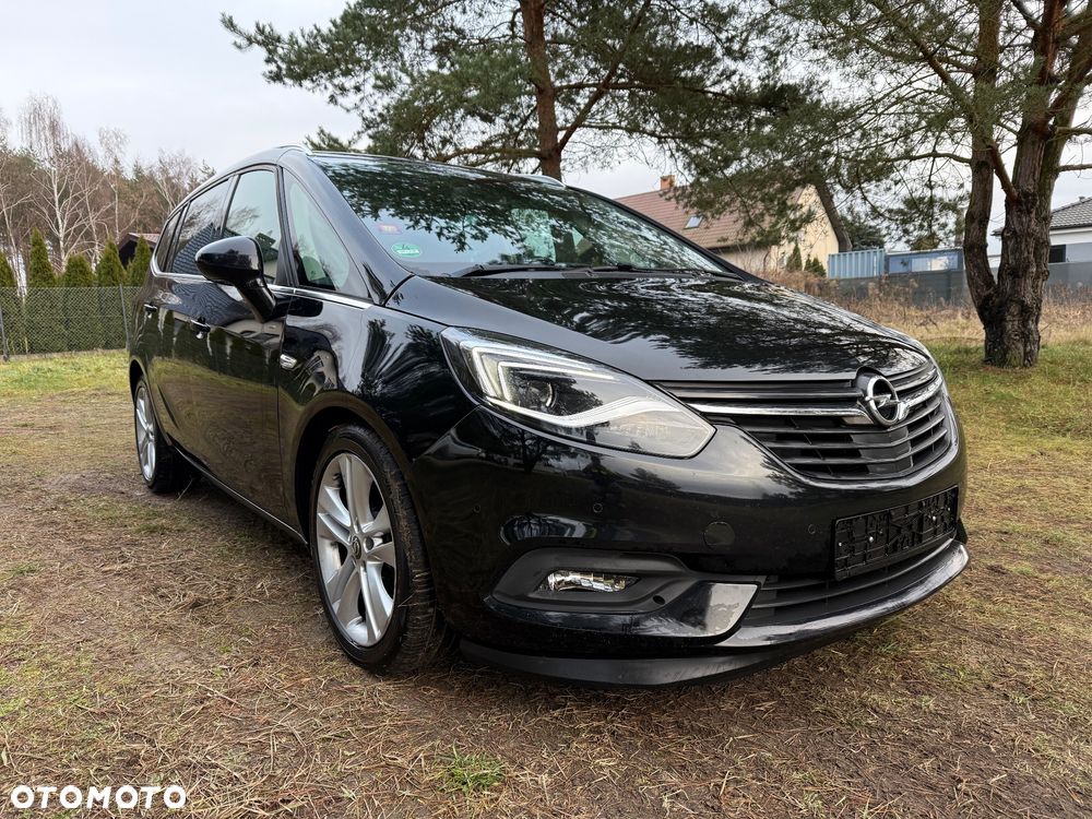 Opel Zafira Tourer 2.0 CDTI Automatik Edition - 2