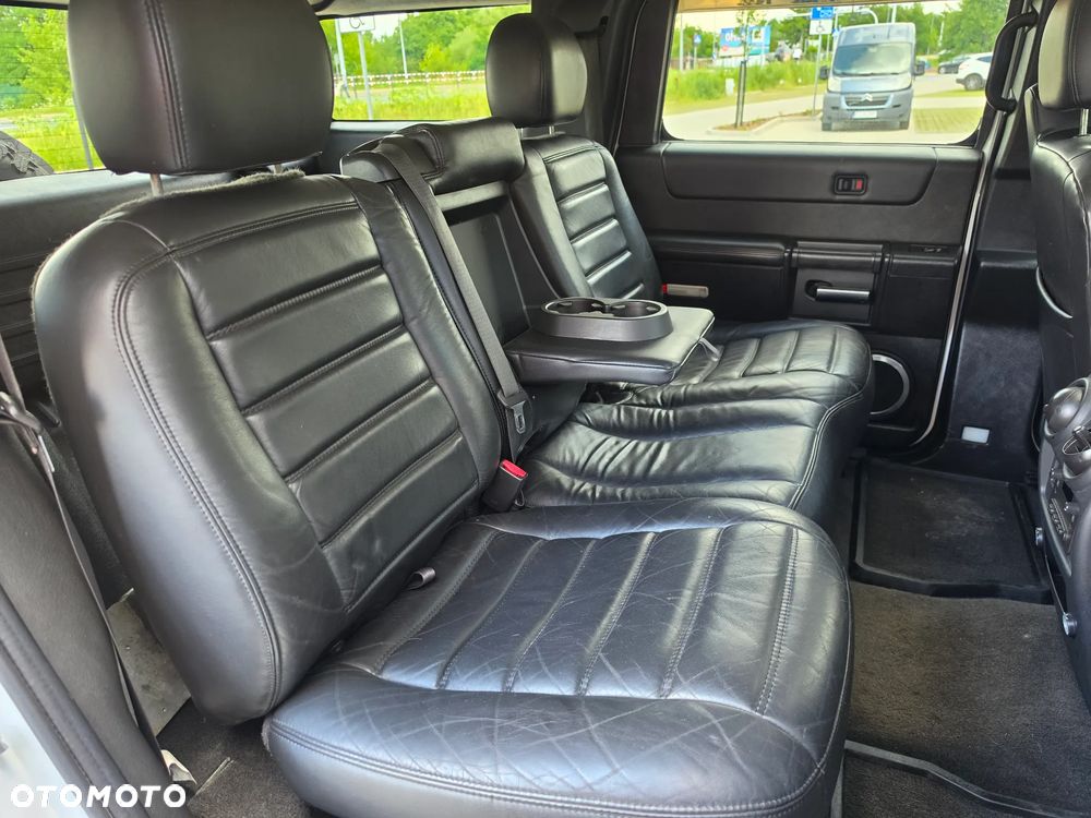 Hummer H2 6.0 V8 - 27