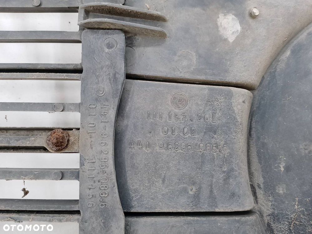 ATRAPA GRILL GRIL SKODA 120L ( 76-90 ) - 6