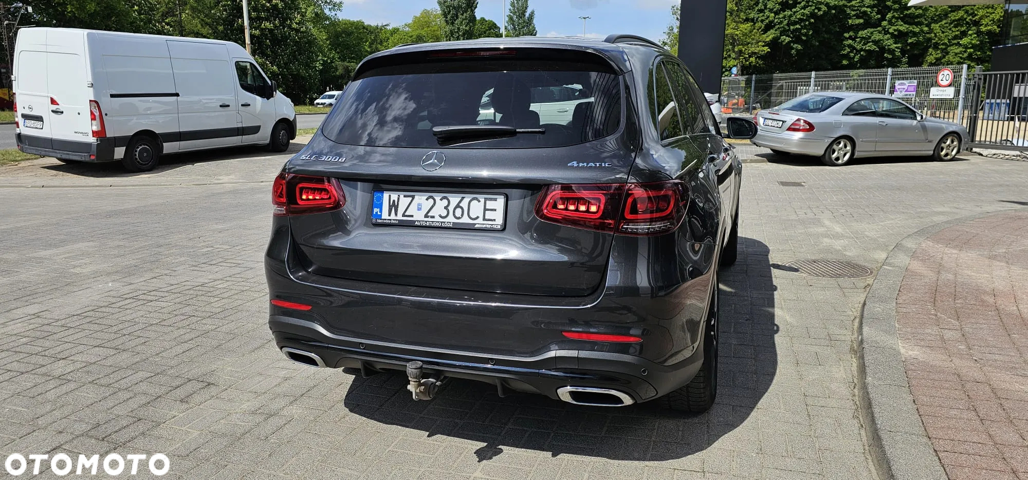 Mercedes-Benz GLC 300 d 4-Matic - 3