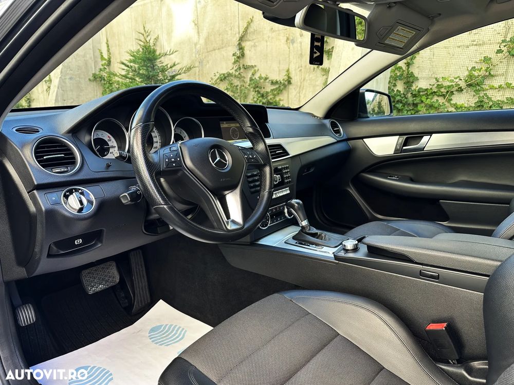 Mercedes-Benz C 180 BlueEFFICIENCY 7G-TRONIC Edition 1 - 7