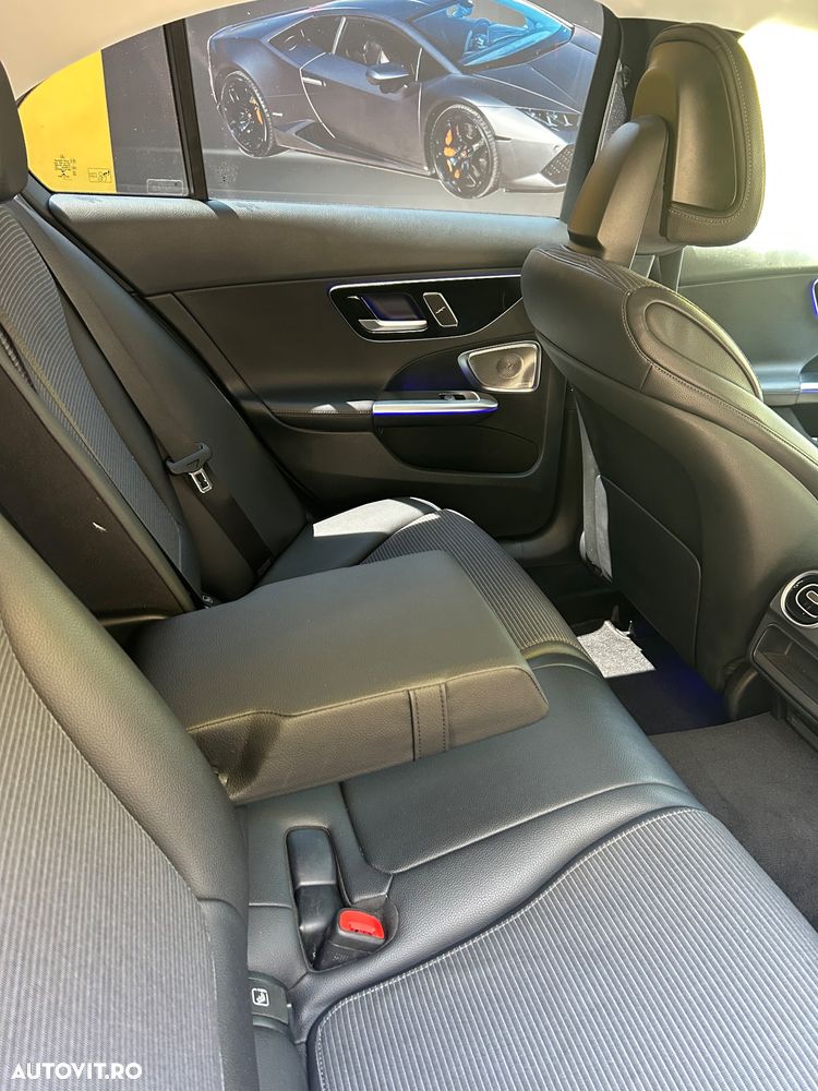 Mercedes-Benz C 300 MHEV 4MATIC - 14