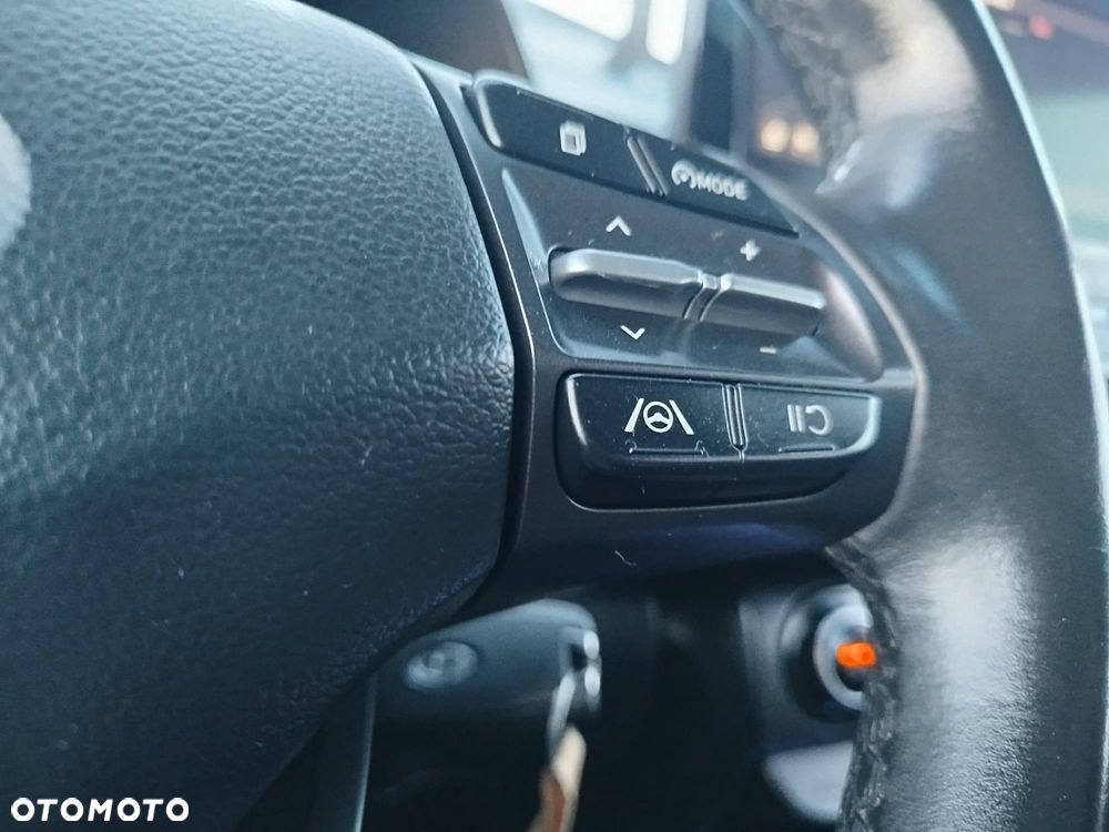 Hyundai Kona 1.6 CRDi 48V-Hybrid DCT Prime - 30