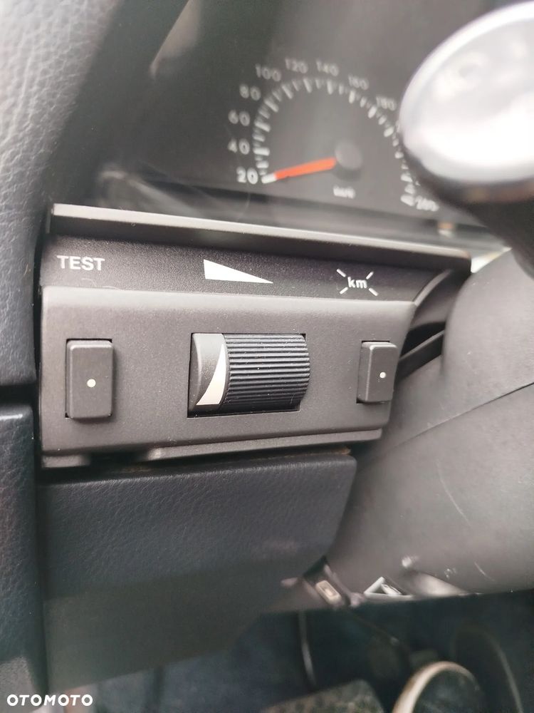 Alfa Romeo 164 - 14