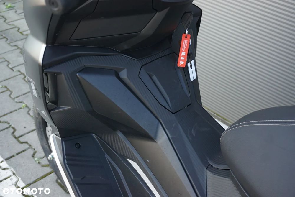 Aprilia SR - 6