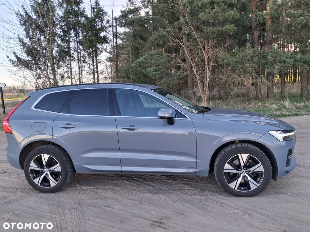 Volvo XC 60 D4 Momentum Pro - 2