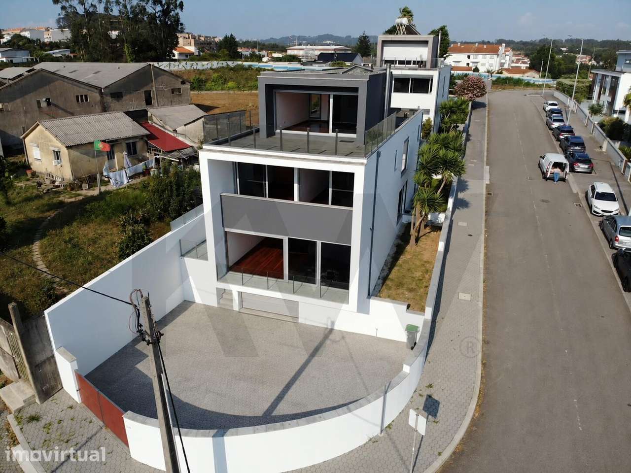Moradia T5 com 3 suítes, vista mar, jardim, Rooftop , garagem e possib - Grande imagem: 2/60