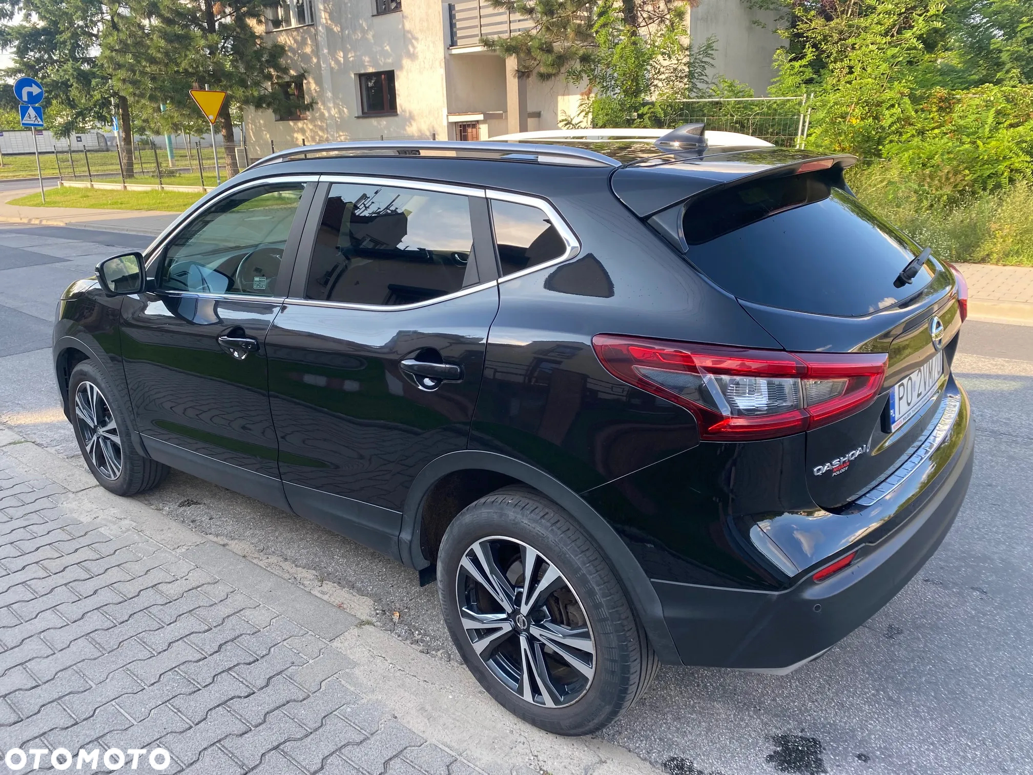 Nissan Qashqai 1.3 DIG-T N-Connecta - 20