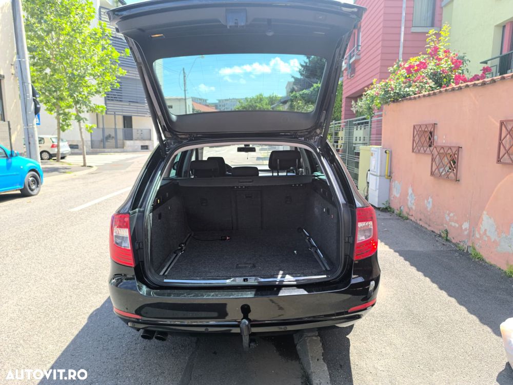 Skoda Superb 2.0 TDI DSG Ambition - 9