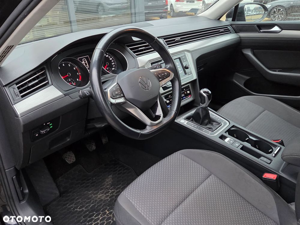 Volkswagen Passat 1.5 TSI EVO Business - 21