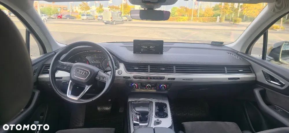 Audi Q7 - 6