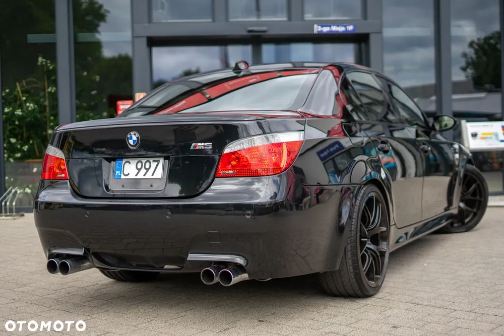 BMW M5 Standard - 26