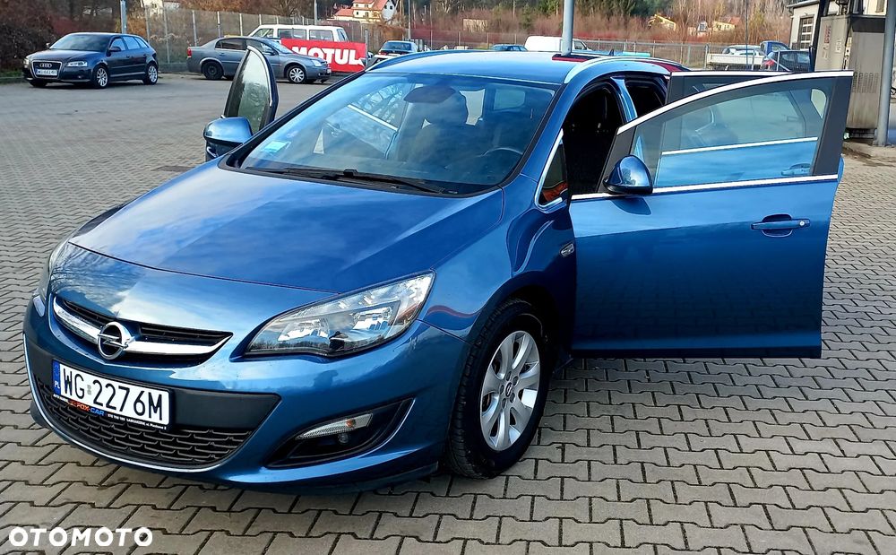 Opel Astra 1.4 Turbo Style - 9