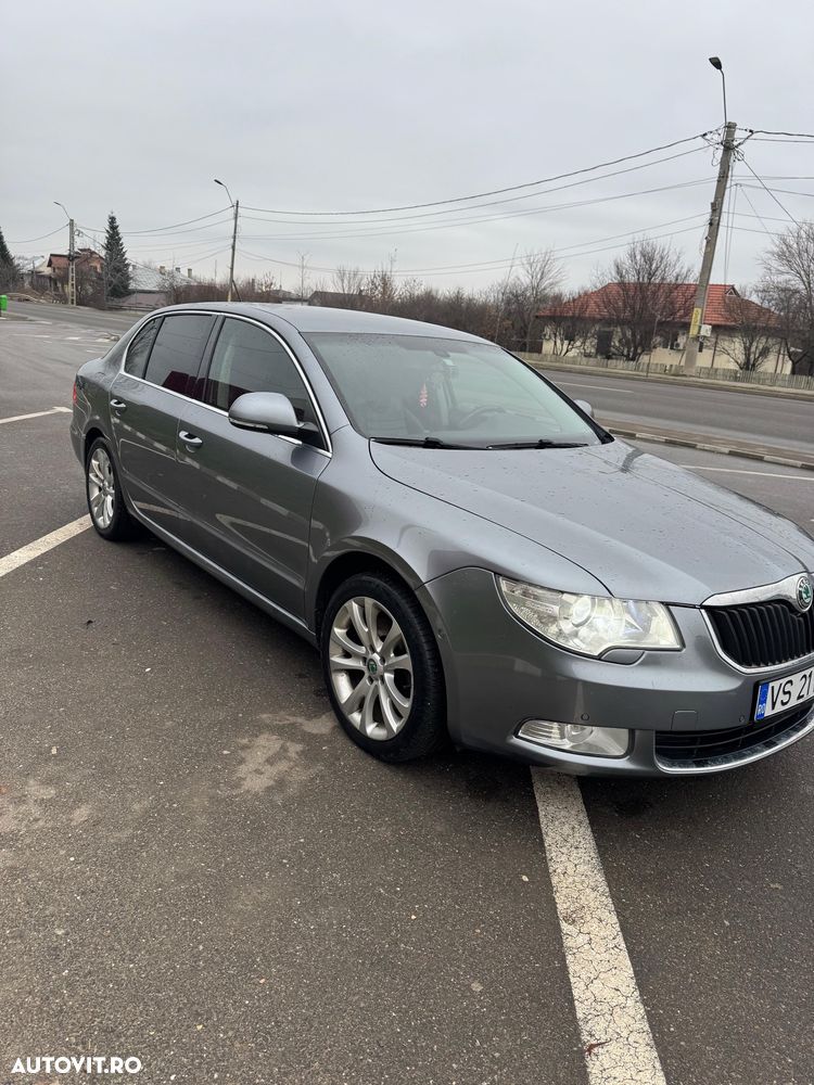Skoda Superb 2.0 TDI Elegance DSG - 1
