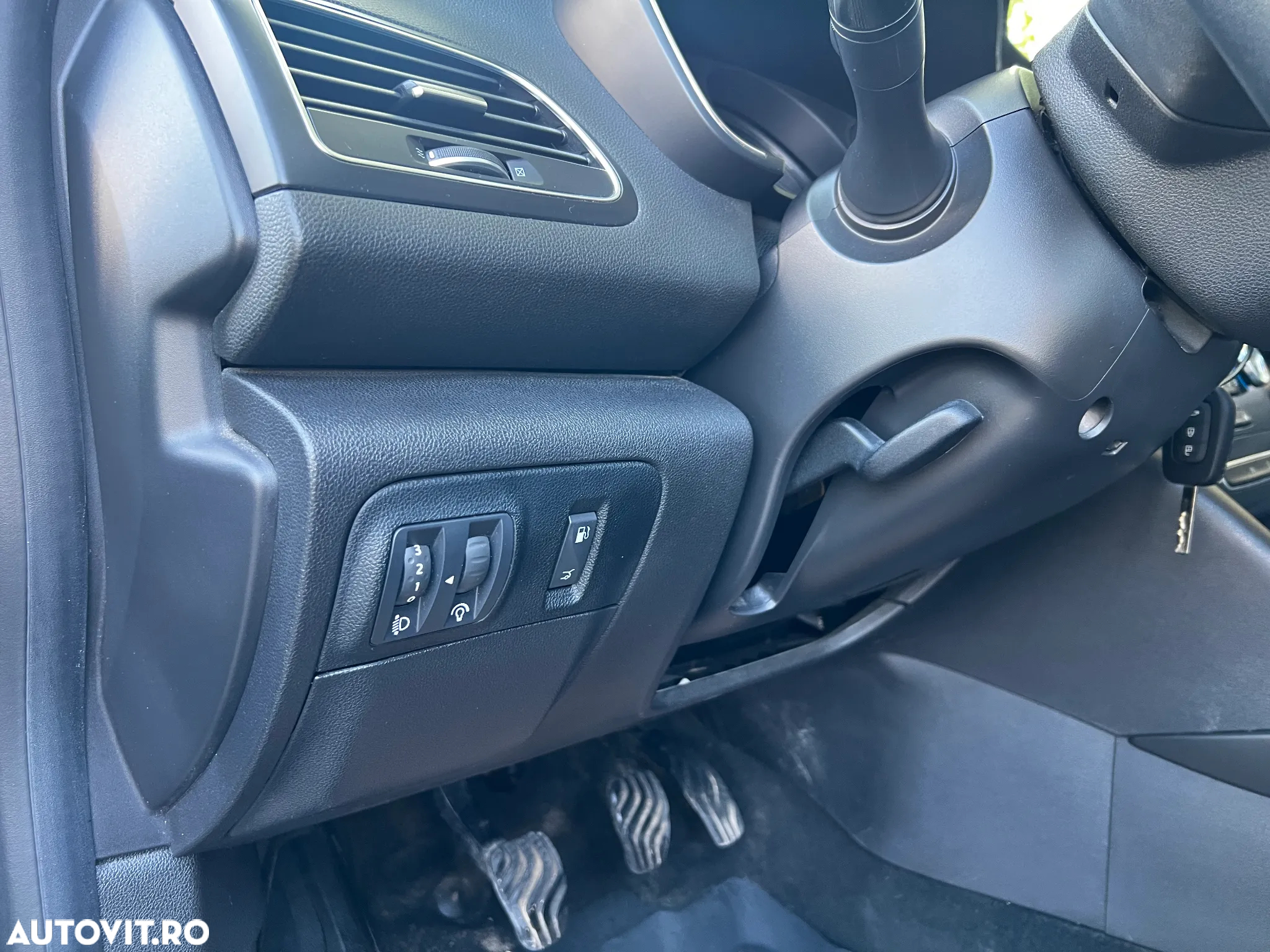 Renault Megane TCe Life - 21