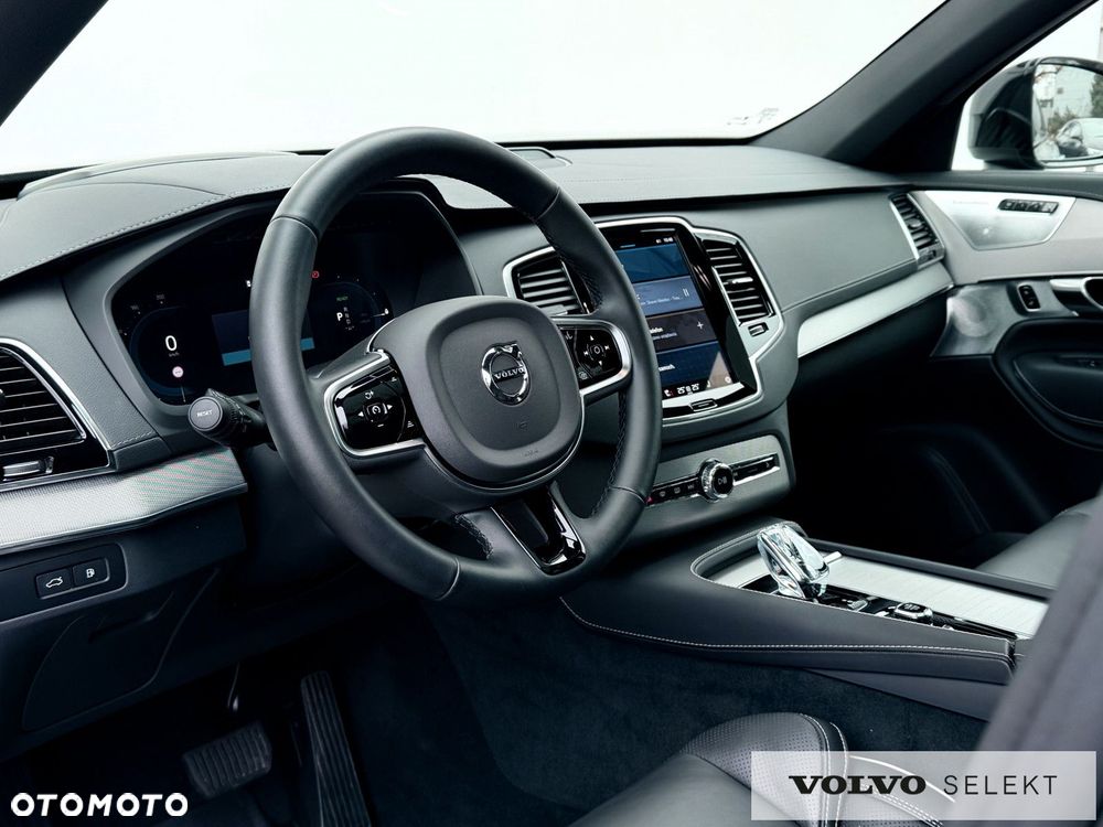 Volvo XC 90 - 26