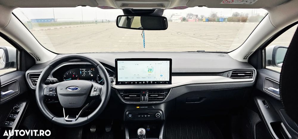 Ford Focus 1.0 EcoBoost Titanium X - 5