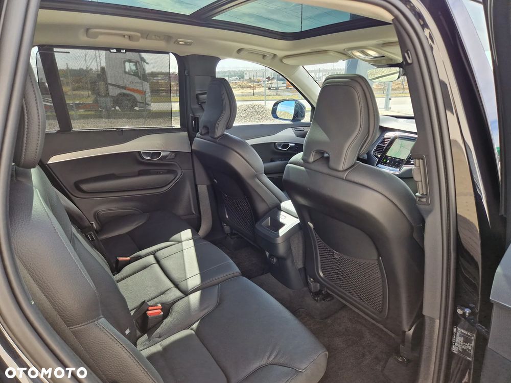 Volvo XC 90 B5 D AWD Plus Bright - 27