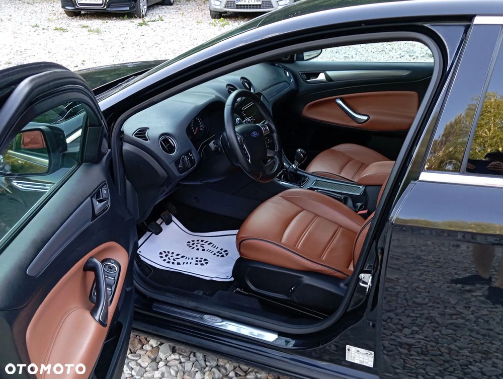 Ford Mondeo 2.0 TDCi Titanium S - 13