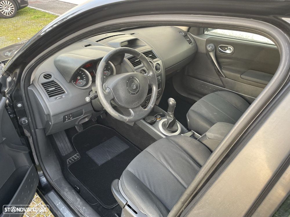 Renault Mégane - 6