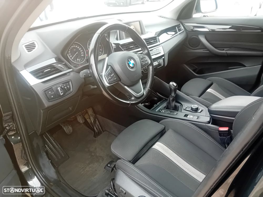 BMW X1 16 d sDrive Line Sport - 9