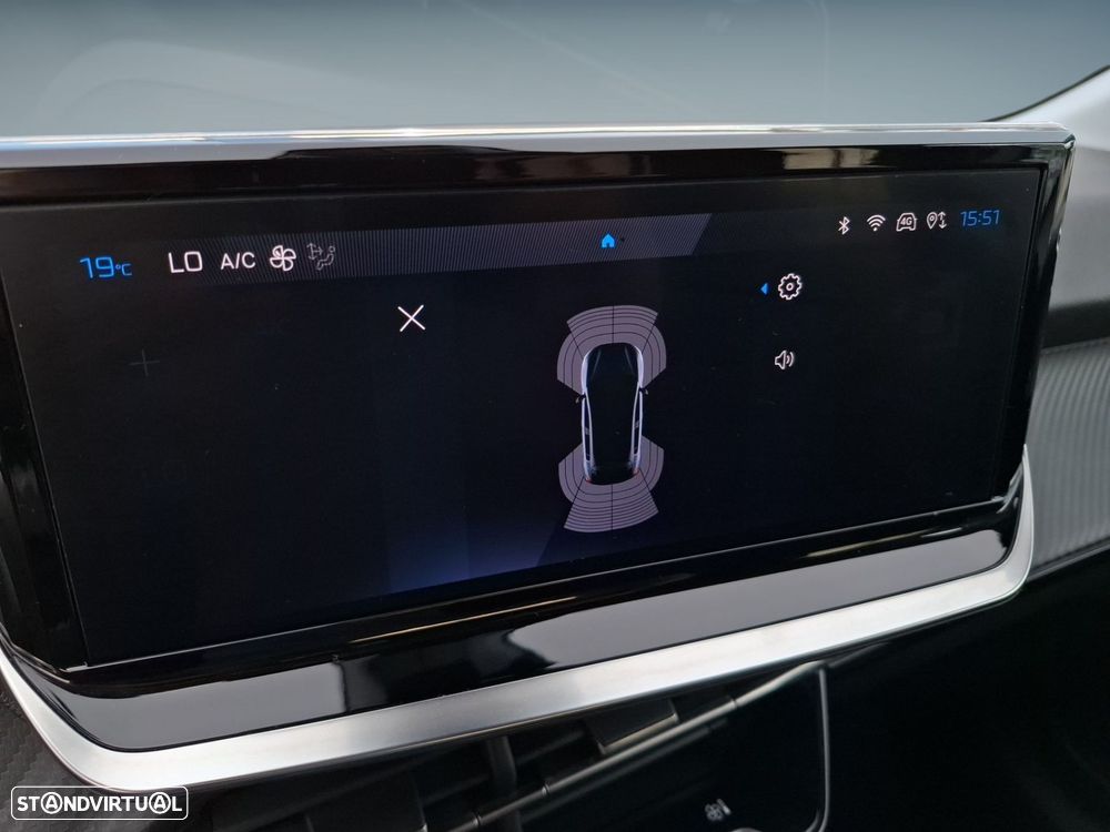 Peugeot 208 1.2 Hybrid Allure e-DCS6 - 21