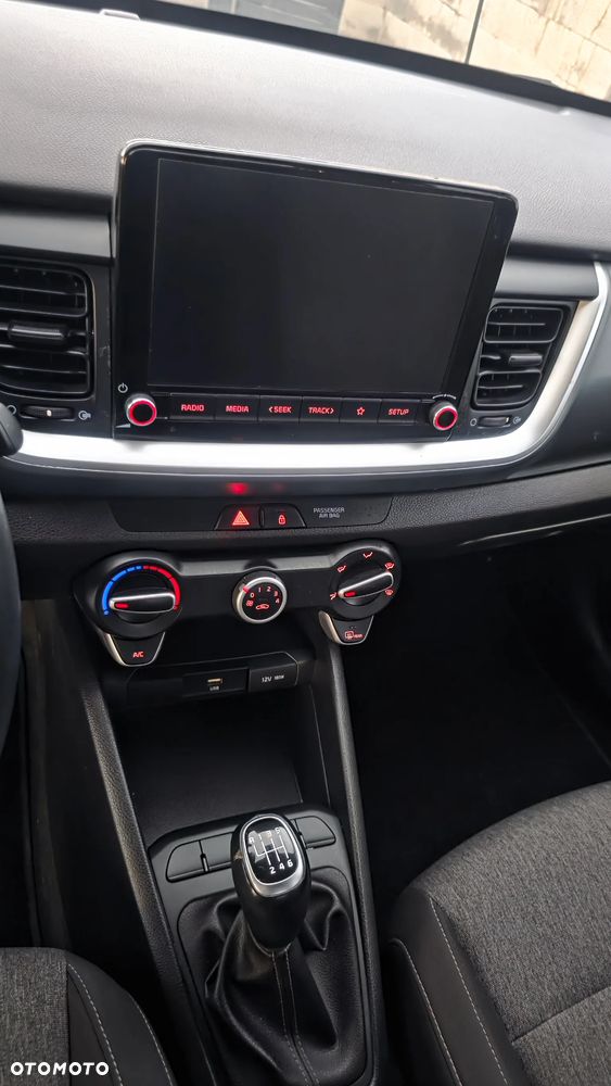 Kia Stonic - 18