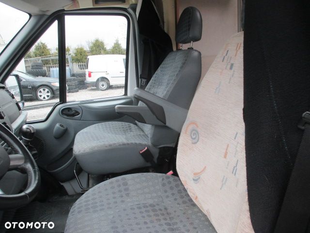 Ford transit - 8