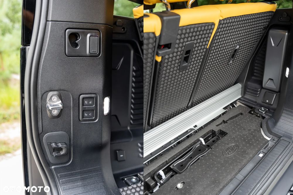 Land Rover Defender - 21