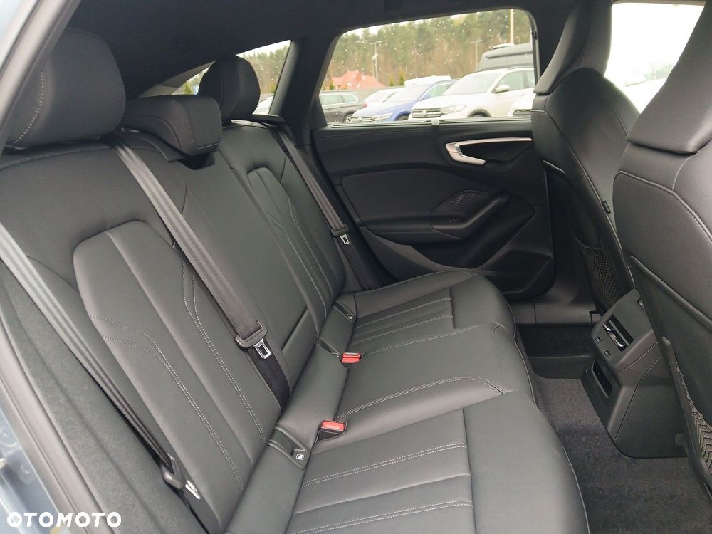 Audi A5 Avant - 16