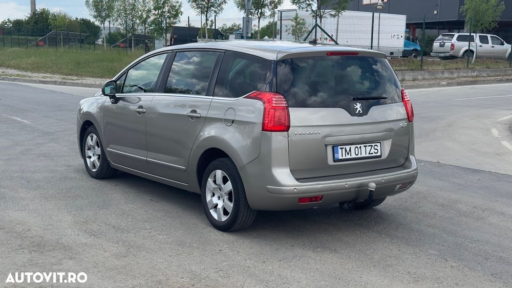 Peugeot 5008 - 14