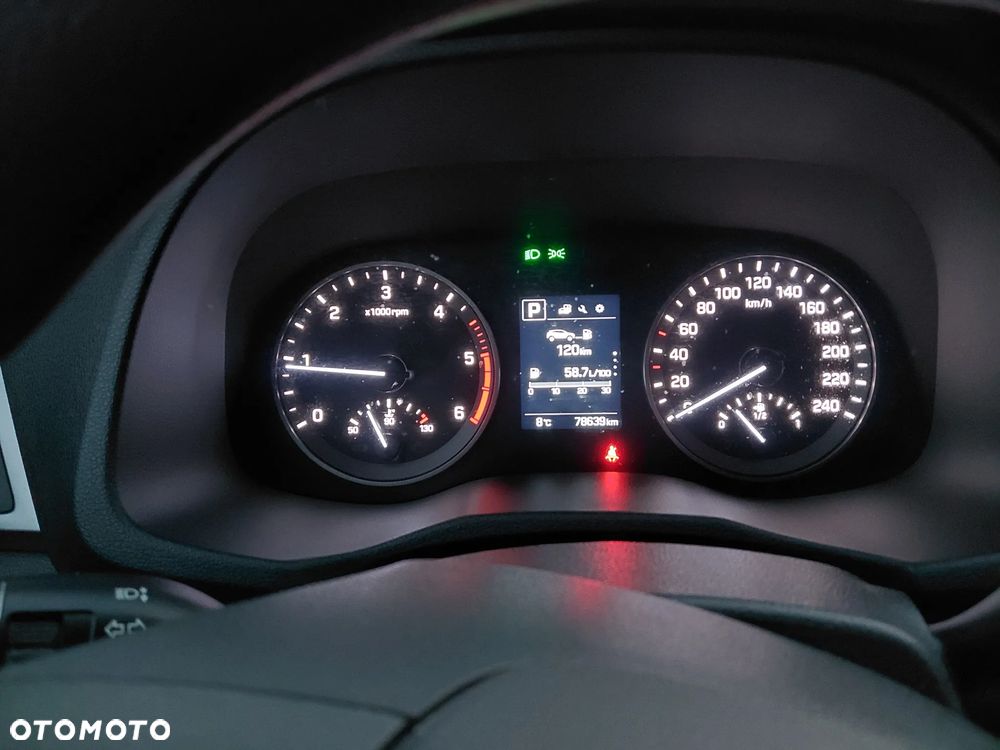 Hyundai Tucson blue 1.7 CRDi 2WD DCT Classic - 18