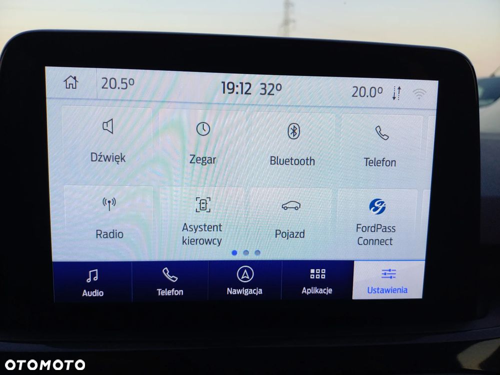 Ford Kuga 2.0 EcoBlue Hybrid ST-LINE - 36