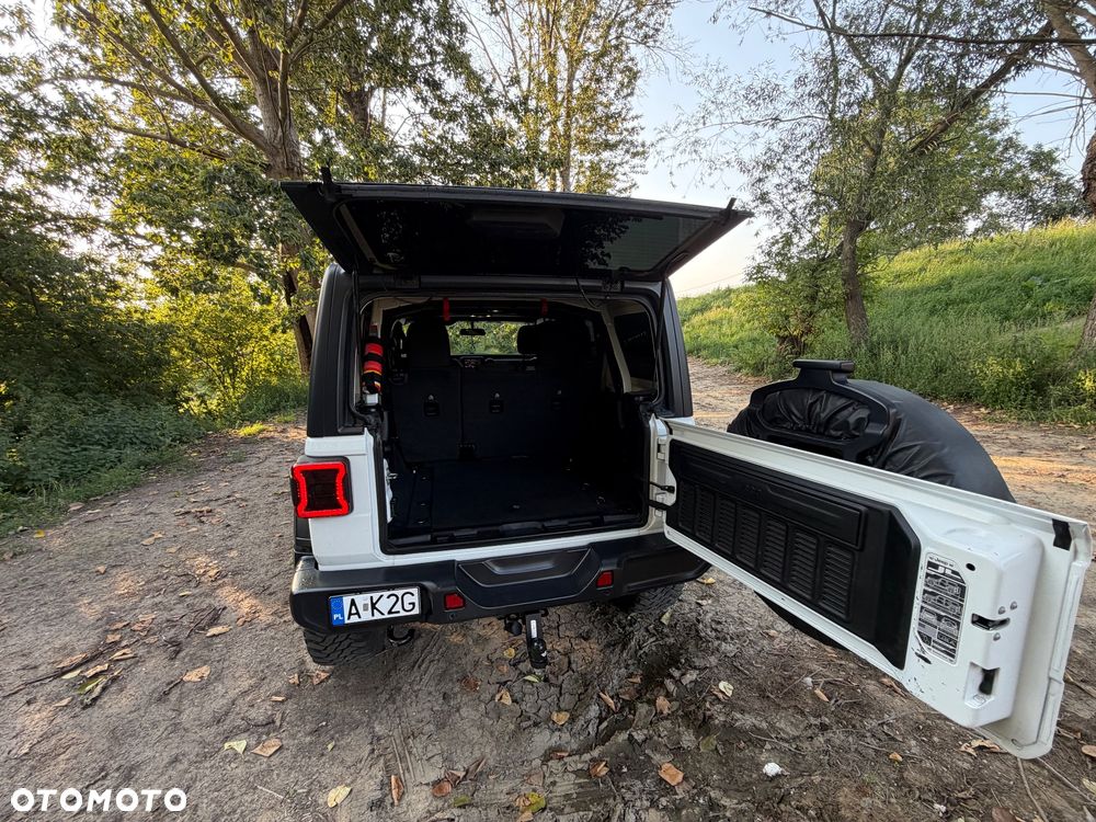 Jeep Wrangler - 18