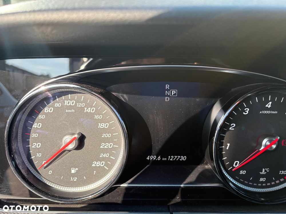 Mercedes-Benz Klasa E 200 4-Matic 9G-TRONIC - 8