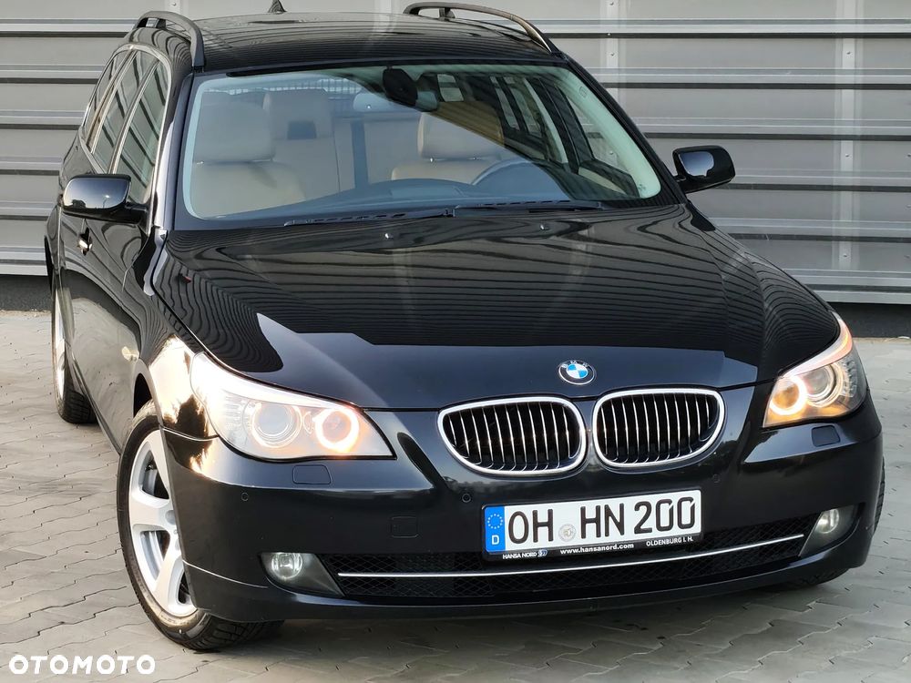 BMW Seria 5 523i Edition Exclusive - 24