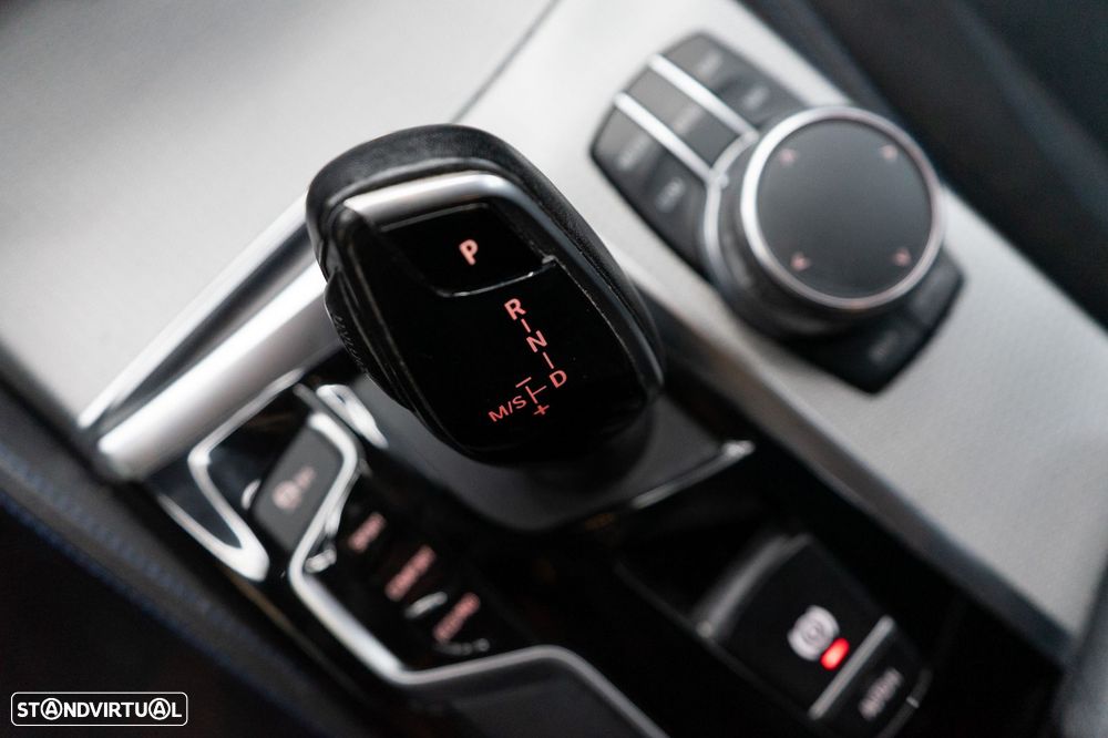 BMW 520 d Pack M Auto - 28